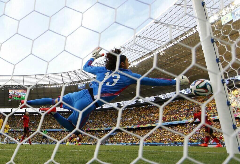 Εξαδάχτυλος άγγελος