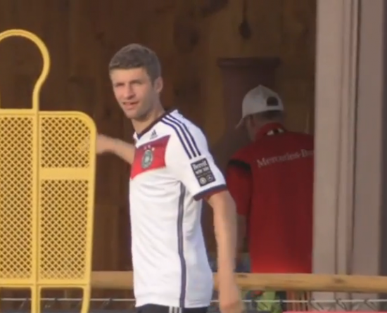 Κεφάλια ψηλά ο Μίλερ καραδοκεί! (vid)