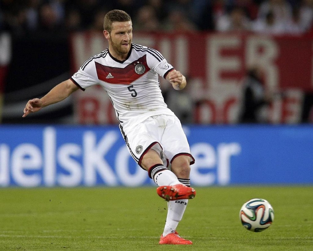 “Βλέπει” Μουστάφι η Ίντερ