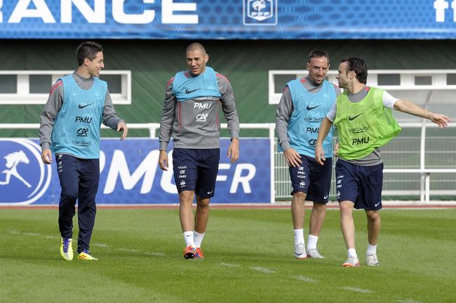 Eυτυχώς λείπουν Νασρί και Ριμπερί