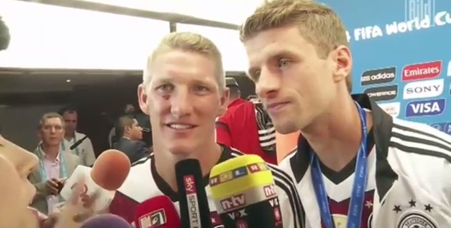 Τα “μπινελίκια” του Μίλερ σε δημοσιογράφο! (vid)