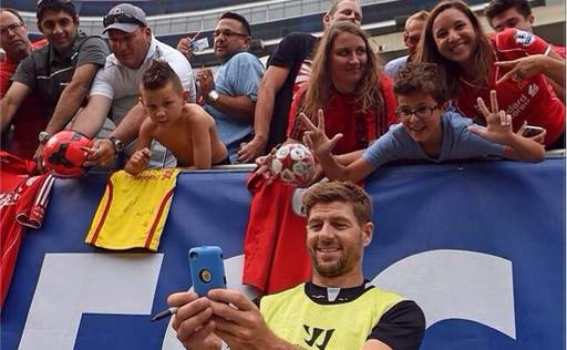 Μία selfie με τον Τζέραρντ