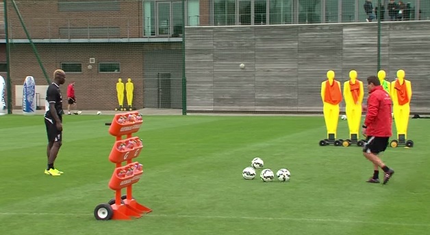 Την στέλνει όπου θέλει ο Μπαλοτέλι