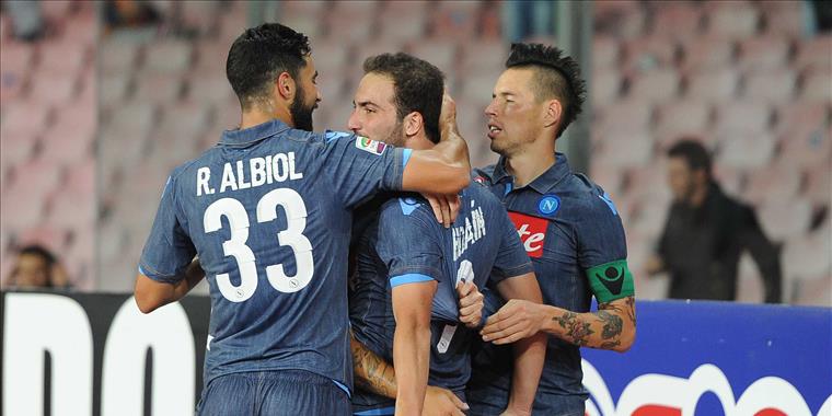 Ματσάρα στη Νάπολι, restart η Φιορεντίνα