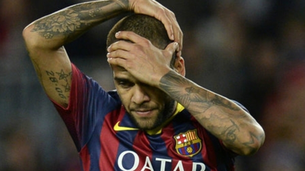 Τα μαζεύει και φεύγει ο Άλβες