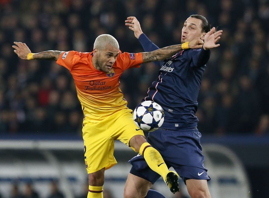 Υπέγραψε στην Παρί ο Άλβες