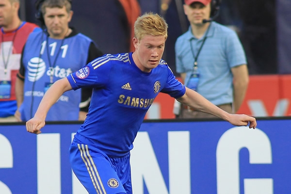 Αζάρ κατά Μουρίνιο λόγω Ντε Μπρούιν