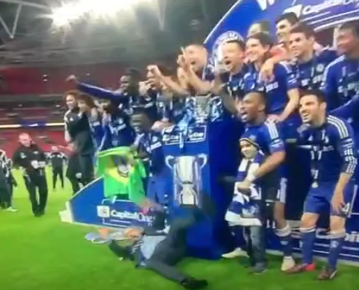 Ο…special πανηγυρισμός του Μουρίνιο! (vid)