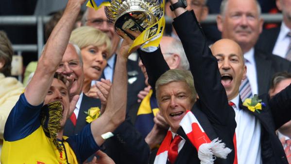 Θέλει πρωτάθλημα ο Βενγκέρ