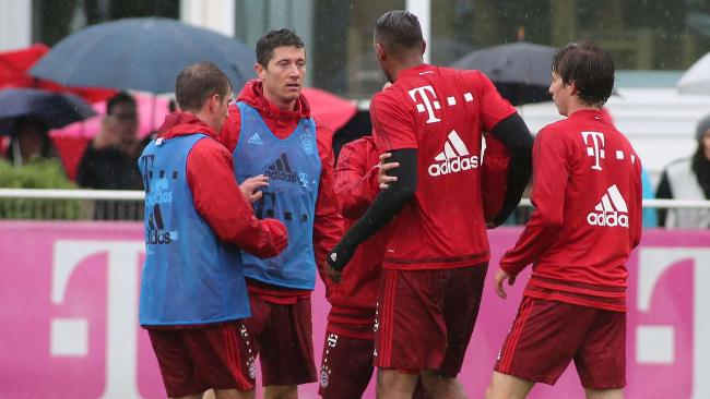 Πιάστηκαν στα χέρια Λεβαντόφσκι- Μπόατενγκ!