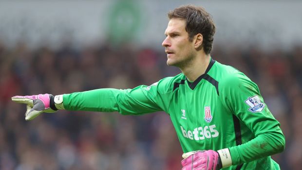 Δεν “κλαίει” για τον Τσεχ η Τσέλσι