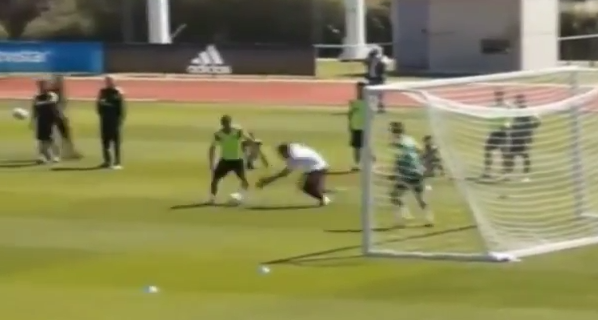 Πόσο χαμηλά θα πέσεις βρε Κασίγιας; (vid)