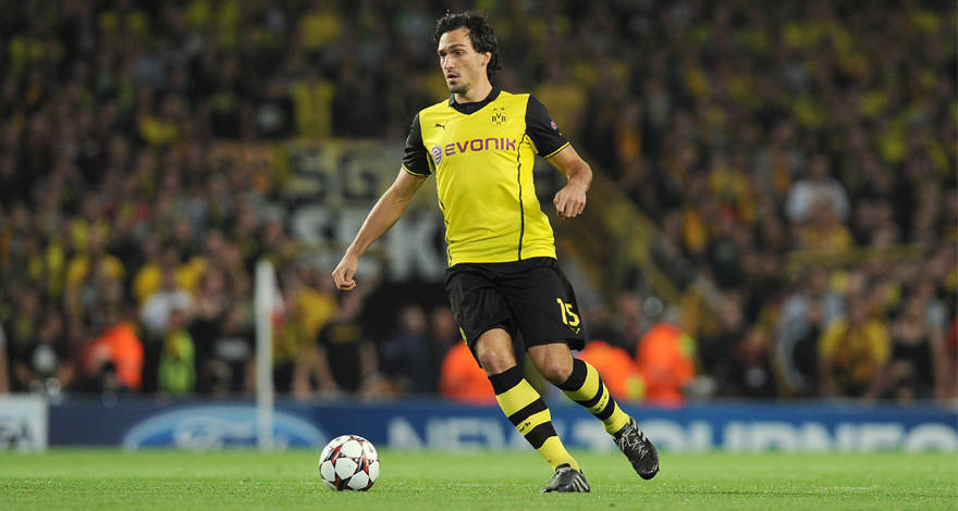 “Κρεμάστηκε” ο Χούμελς! (pics)