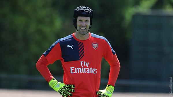 Κατέβασε… ρολά ο Τσεχ (vid)