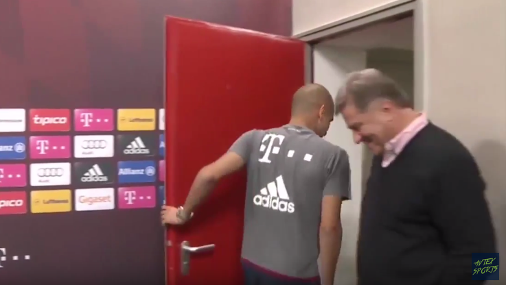 Δημοσιογράφοι νευρίασαν τον Γκουαρντιόλα! (vid)