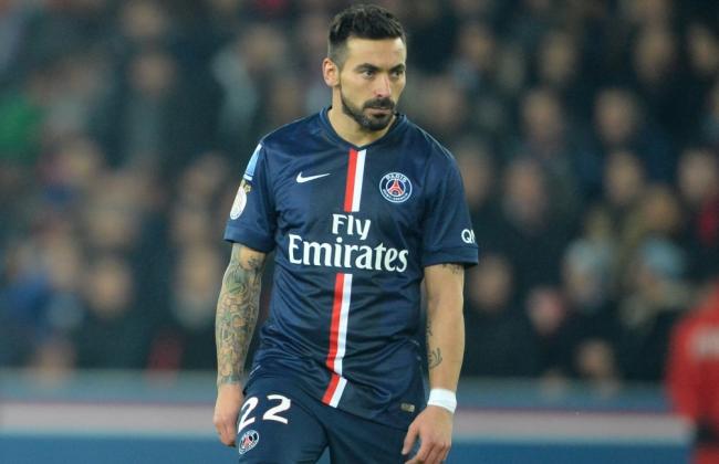 Φωτογραφίες του Λαβέτσι με στρινγκ! (pics)