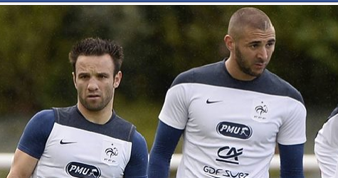 Χειροπέδες στον Μπενζεμά!