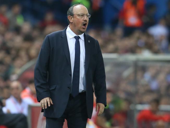 Ο Μπενίτεθ μένει. Οι παίκτες;