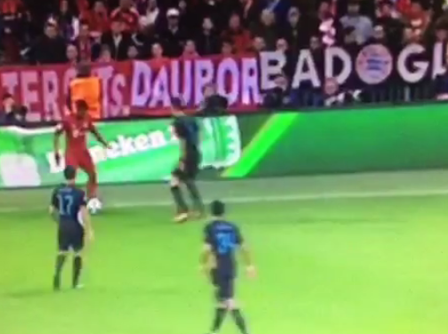 Η επική “ποδιά” του Ντούγκλας Κόστα (vid)