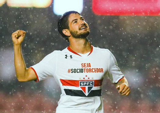 “Κλείνει” Πάτο η Λίβερπουλ;