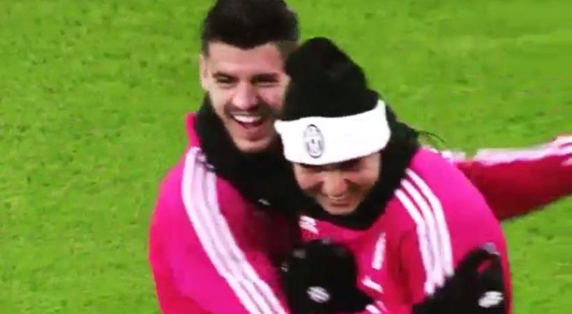 Μάγεψαν με μία… τσίχλα! (vid)