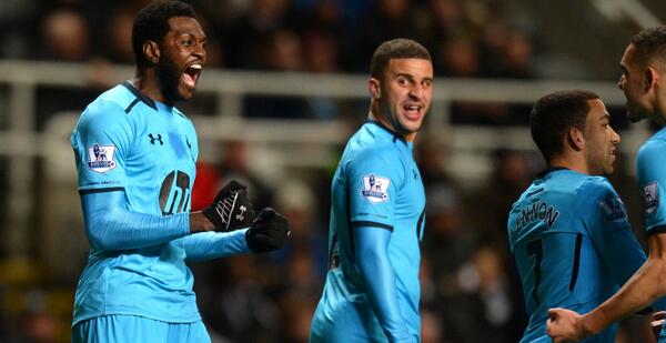 “Τσεκάρει” Αντεμπαγιόρ η Τσέλσι