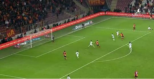 Τρέλανε τους Τούρκους ο Ποντόλσκι (vid)