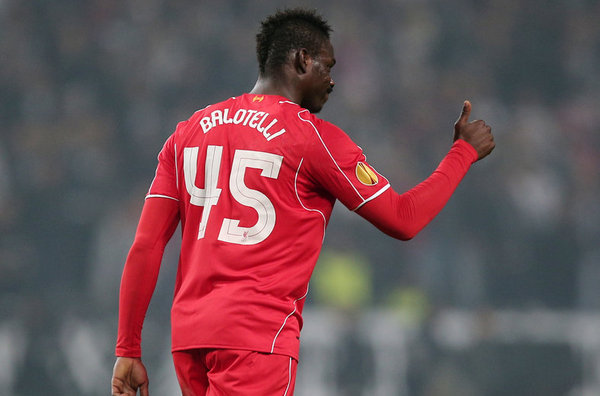 Ξέχασε πως ανήκει στη Λίβερπουλ ο Μπαλοτέλι (pic)