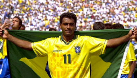 Ποιος Μέσι και ποιος Κριστιάνο; Ρομάριο!