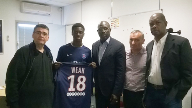 “Οργιάζει” ο γιος του Γουεά με την Παρί (vids)