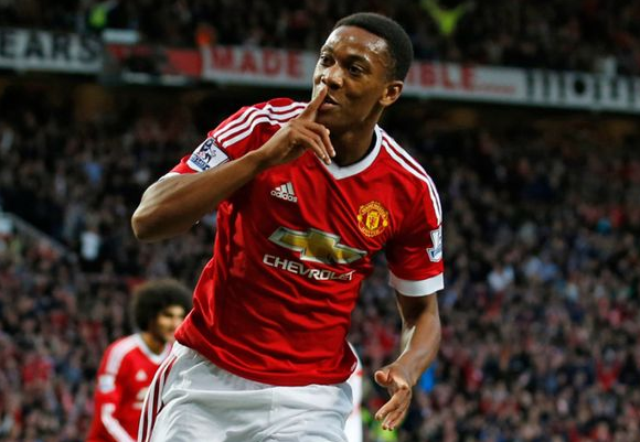 Μαρσιάλ: «Γελάω με τον Φαν Χάαλ»