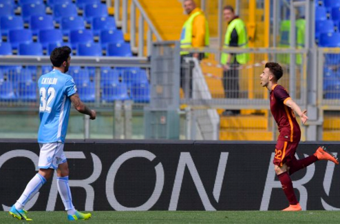 Την σκόρπισε στους… τέσσερις ανέμους