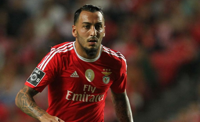 Κανονιέρης ο… πιστολέρο;