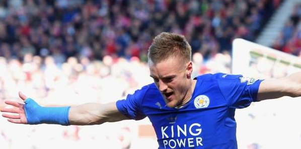 Ήπιε νερό στο όνομα του Βάρντι