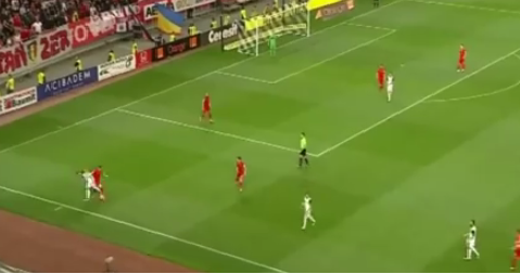 Η “ποδιά” της χρονιάς!