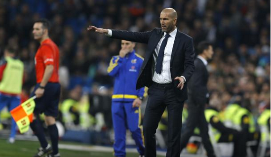 Το… strip show του Ζιντάν (pics)