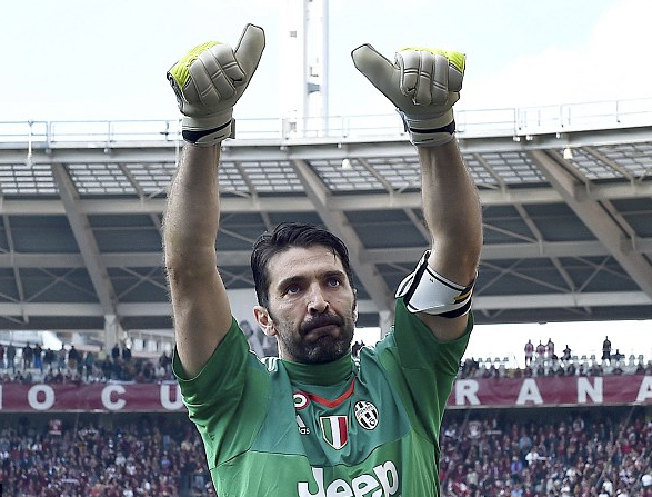 Σκέτη… γλύκα είσαι ρε Μπουφόν (pic)