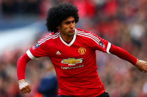 Η… θανατηφόρα αγκωνιά του Φελαϊνί (vid)