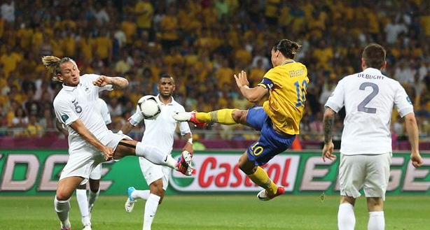 Τον Ζλάταν δεν τον αντιγράφεις (vid)