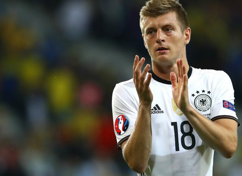 Δεν κάνει λάθος πάσα ούτε για… αστείο ο Κρόος