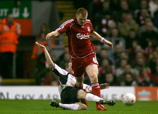 Κρέμασε τα παπούτσια ο Ρίισε