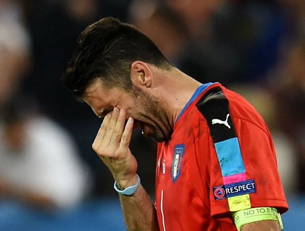 Με δάκρυα στα μάτια το «αντίο» του Μπουφόν! (vid)