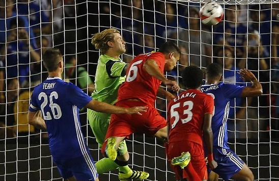 Έτσι, έσπασε το χέρι του ο Κάριους (vid)