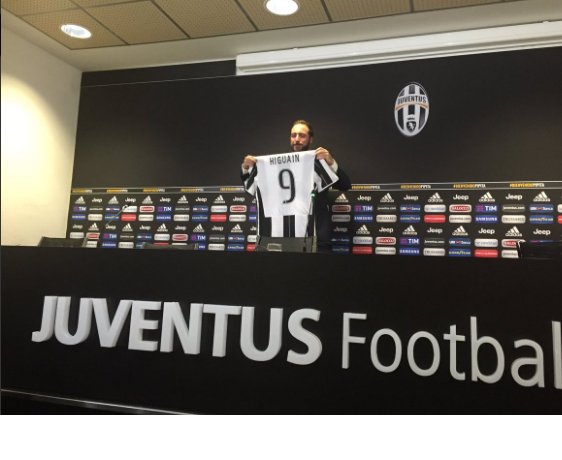 Έπιασε… δουλειά ο Ιγκουαΐν (vid)