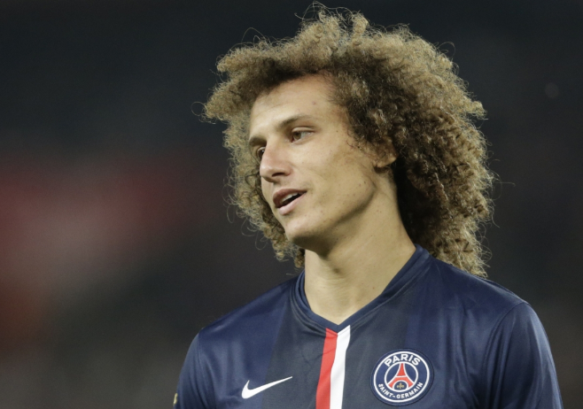 Επικό αυτογκόλ από τον Νταβίντ Λουίζ (vid)