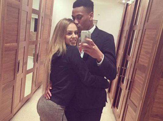 Γλέντησε τον Μαρσιάλ η πρώην του (pics)