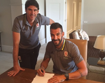 Στην “Μπόρο” και επίσημα ο Νεγρέδο