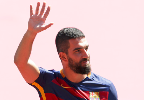 O Αρντά εξόργισε τους οπαδούς της Μπαρτσελόνα (pic)