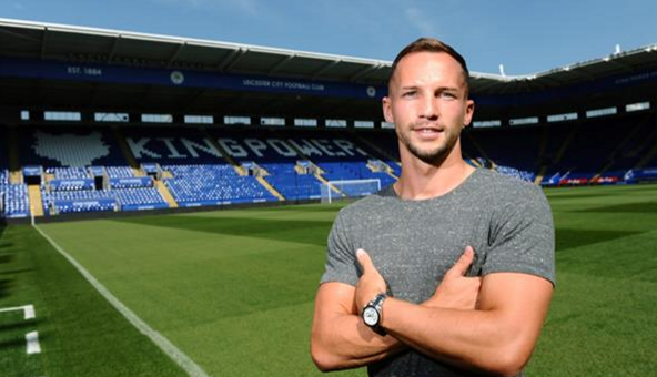 Ανανέωσε και ο Ντρινκγουότερ με τη Λέστερ