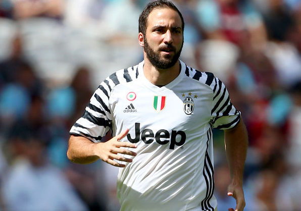 “Όσο με αποκαλείτε χοντρό εγώ θα σκοράρω”